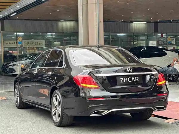 Mercedes-Benz E-Class 2017