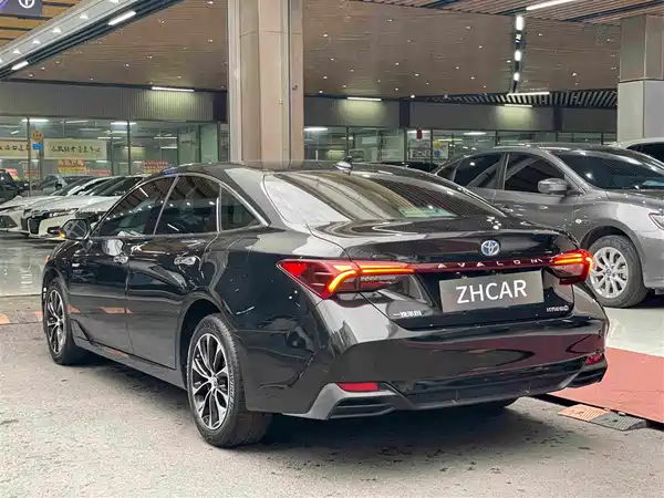 Toyota Avalon 2023