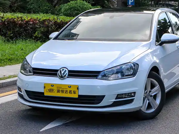 Volkswagen Golf 2014