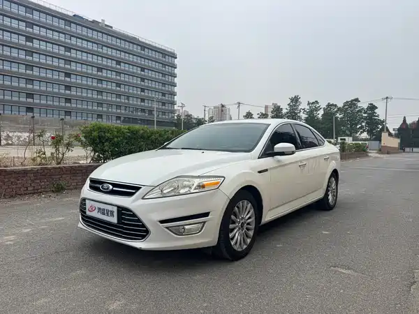 Ford Mondeo-Winning 2011