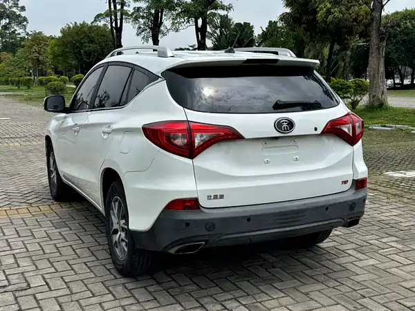 BYD Song 2017