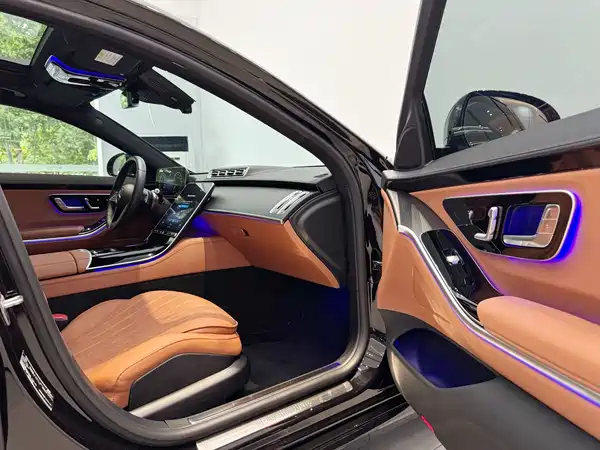 Mercedes-Benz S-Class 2023