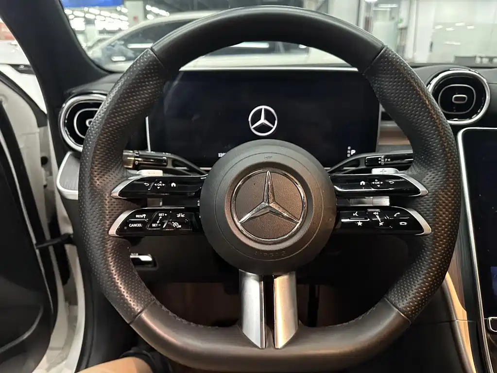 Mercedes-Benz C-Class 2022 — фото 4