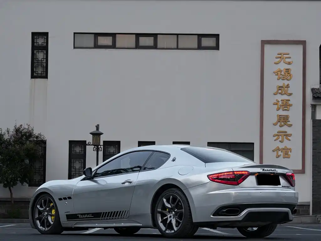 Maserati Granturismo 2014 — фото 5