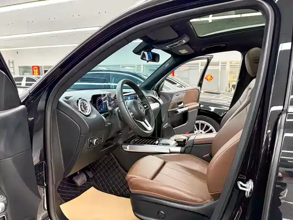 Mercedes-Benz GLB 2022
