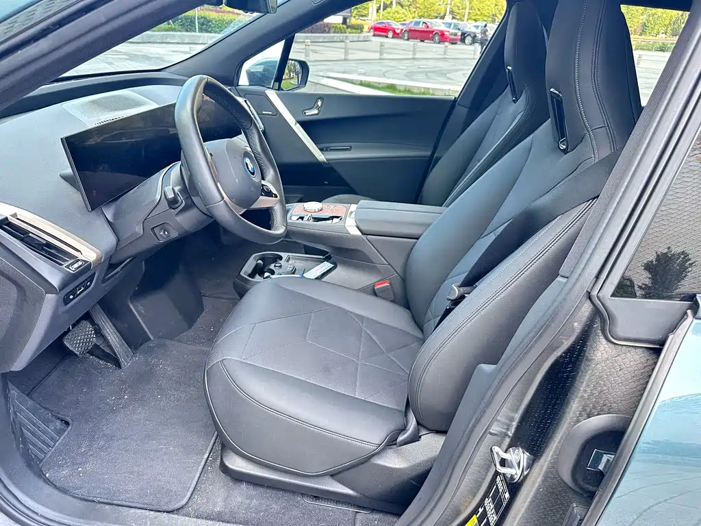 BMW iX 2024