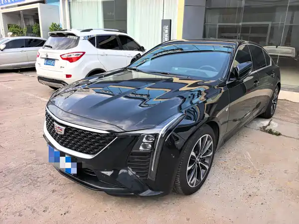 Cadillac CT5 2025
