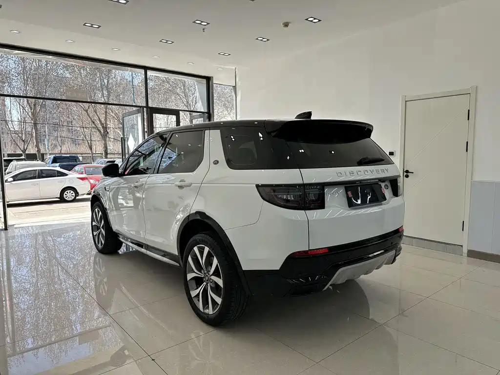 Land Rover Discovery Sport 2024 — фото 28
