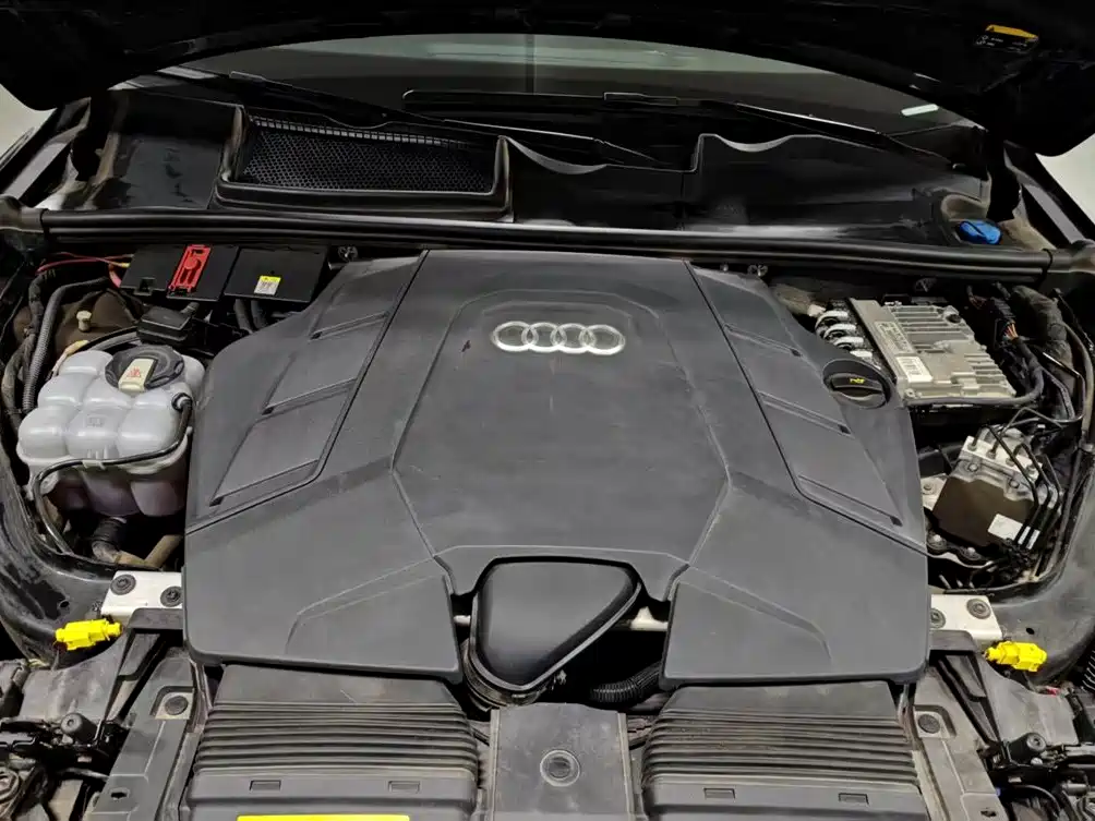 Audi Q7 2020 — фото 16