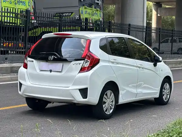 Honda Fit 2015