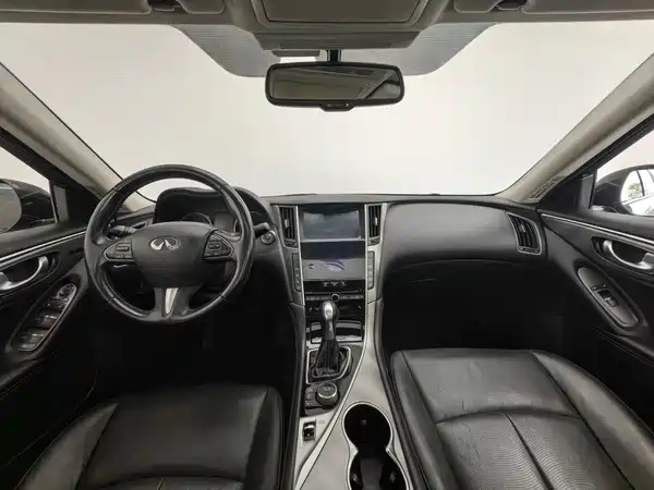 Infiniti Q50 2014