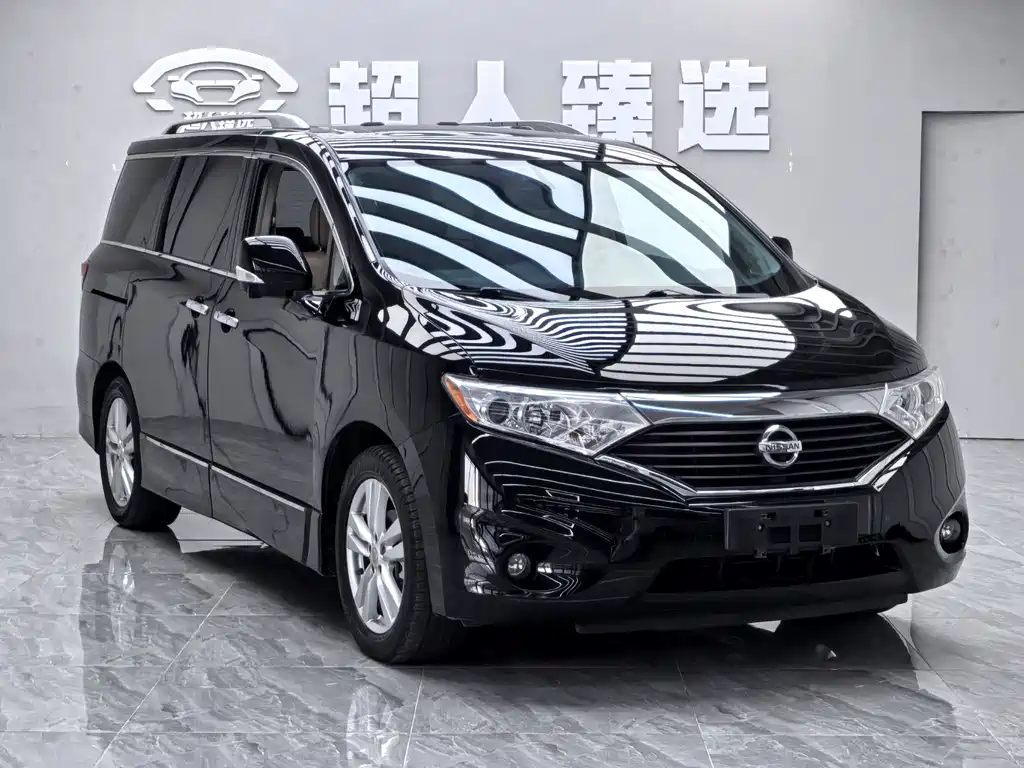 Nissan Quest 2016 — фото 2