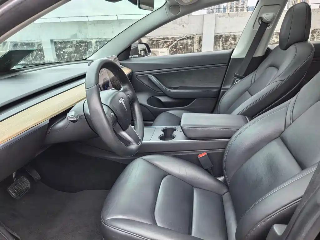 Tesla Model 3 2019 — фото 12