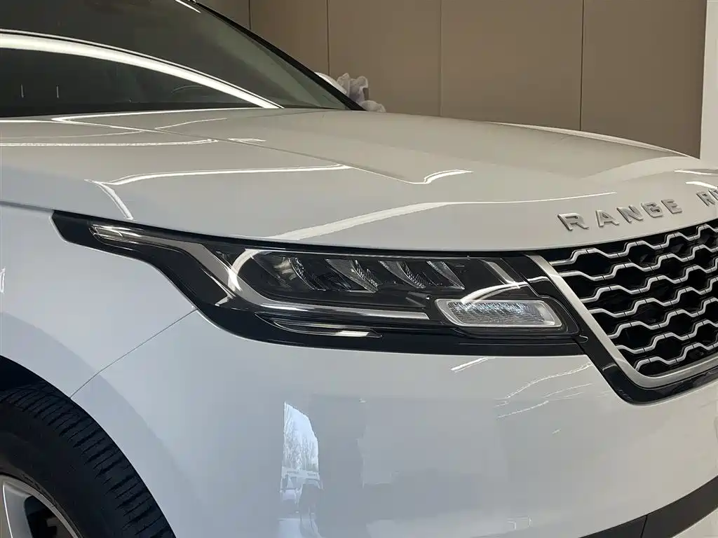 Land Rover Velar 2019 — фото 9
