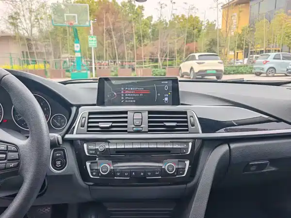 BMW 3 Series 2017