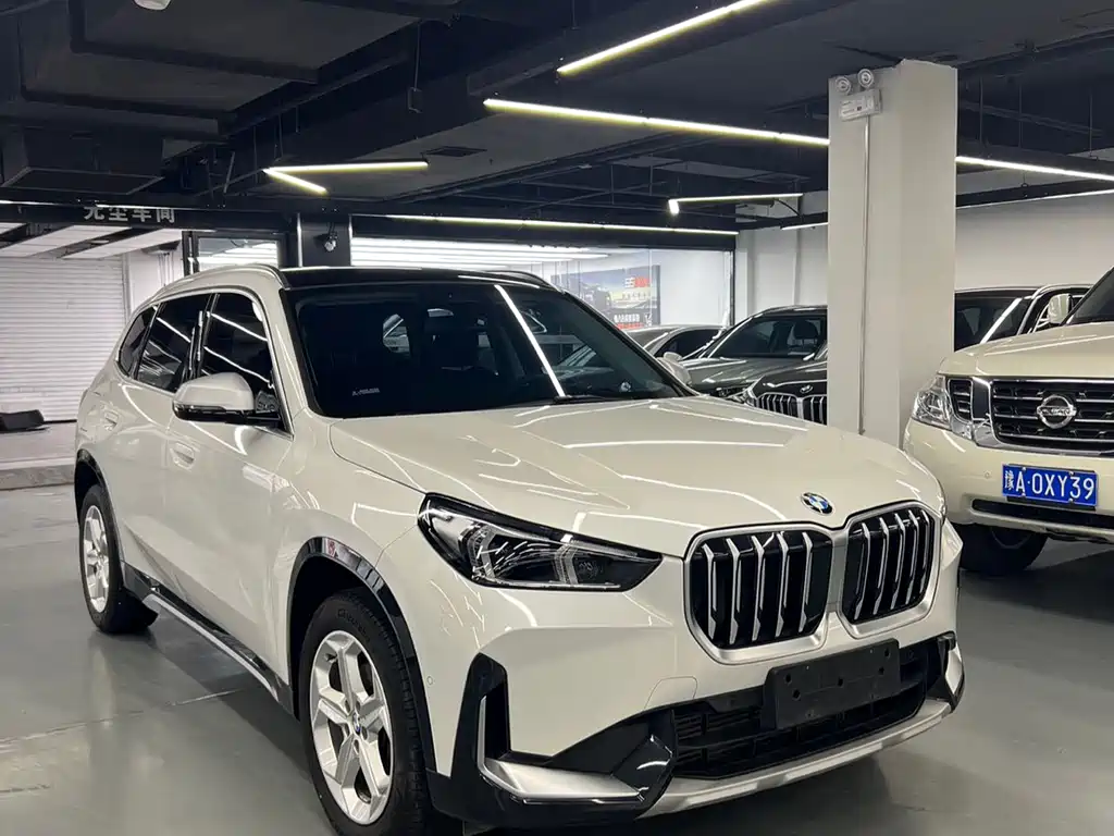 BMW X1 2023 — фото 3