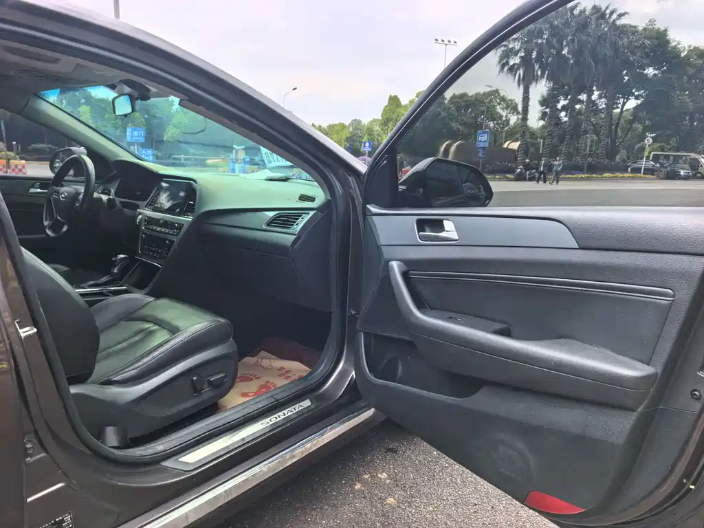 Hyundai Sonata 2017 — фото 12
