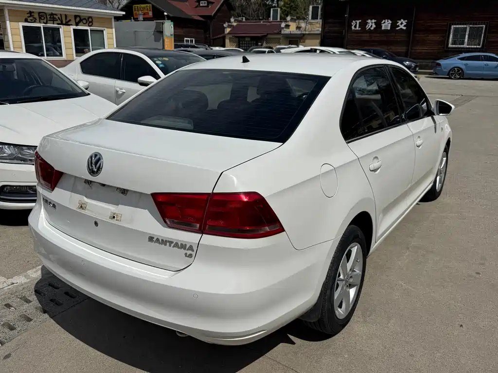 Volkswagen Santana 2015
