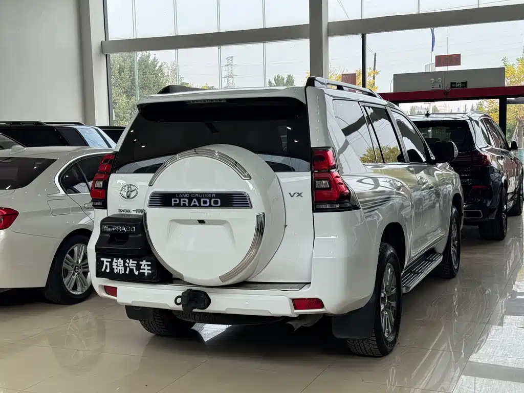Toyota Prado 2018 — фото 6