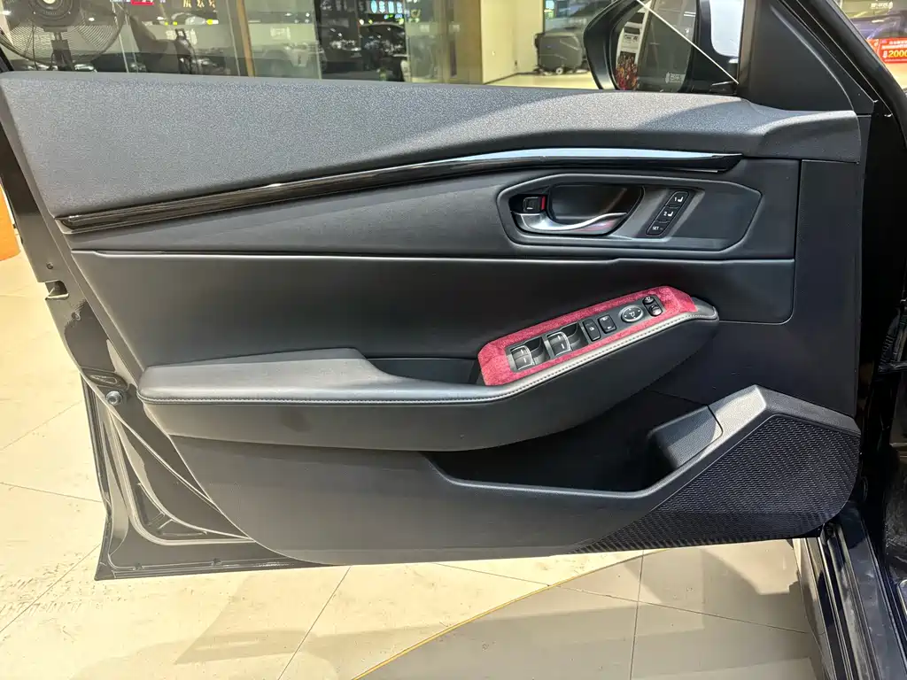 Honda Accord 2024 — фото 16