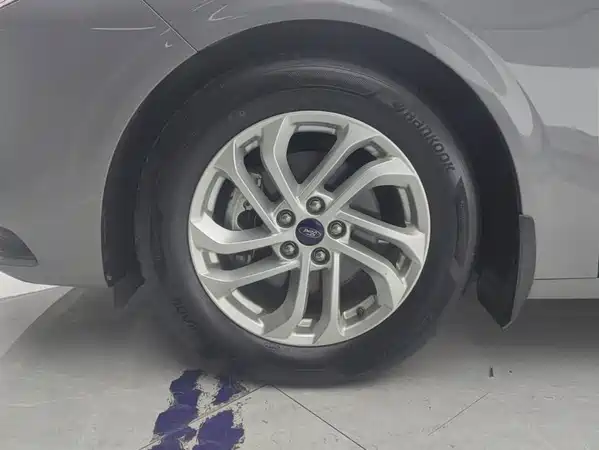 Ford Mondeo 2022