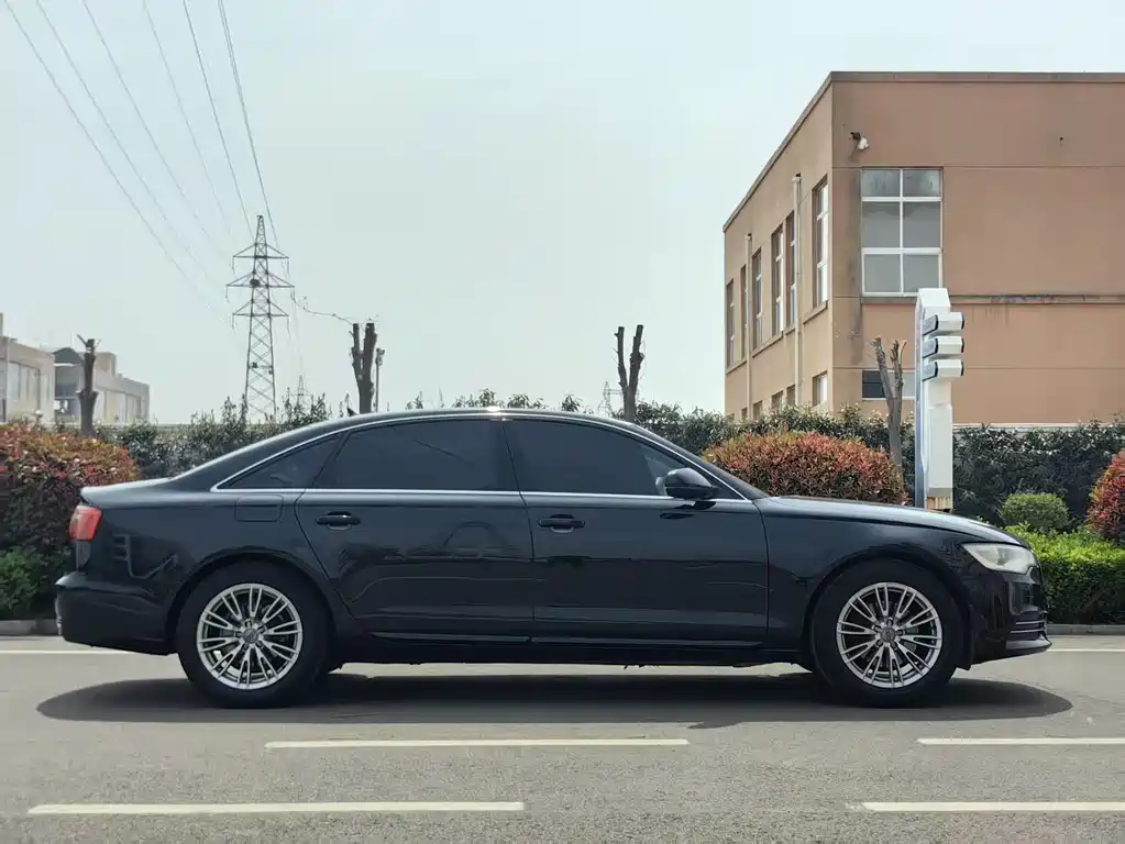 Audi A6L 2014 — фото 7