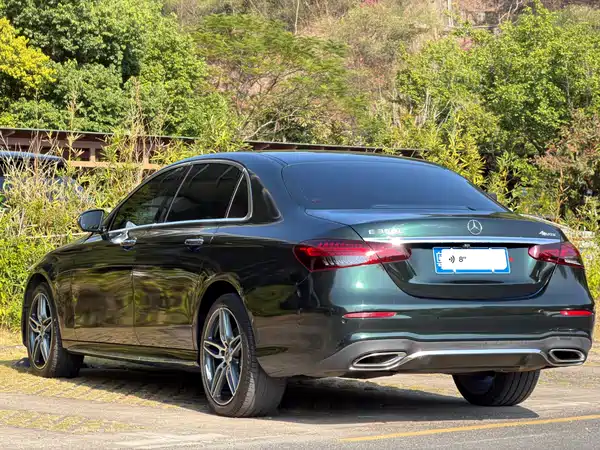 Mercedes-Benz E-Class 2021