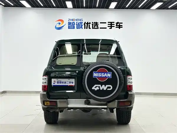 Nissan Patrol 2004