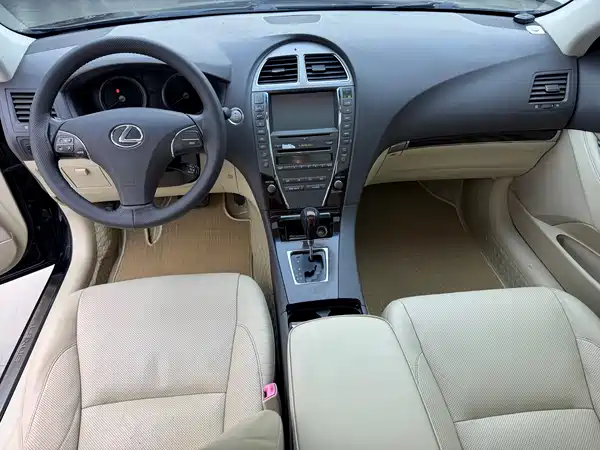 Lexus ES 2010