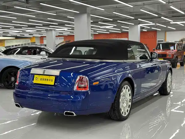 Rolls-Royce Phantom 2007