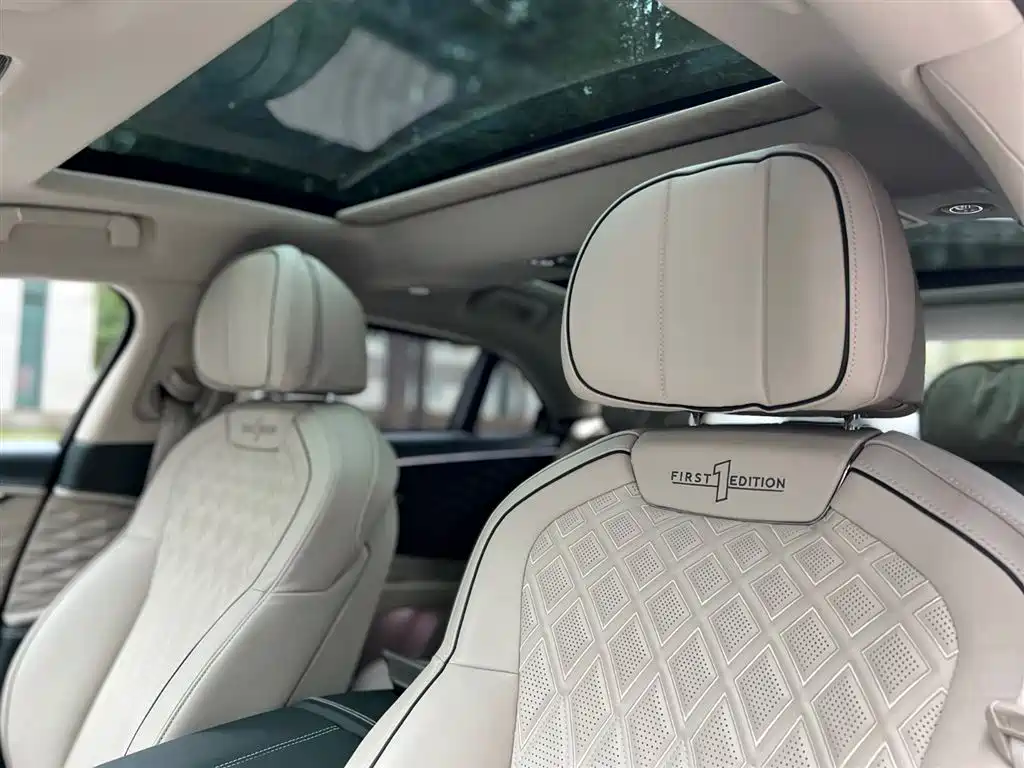 Bentley Flying Spur 2022 — фото 9
