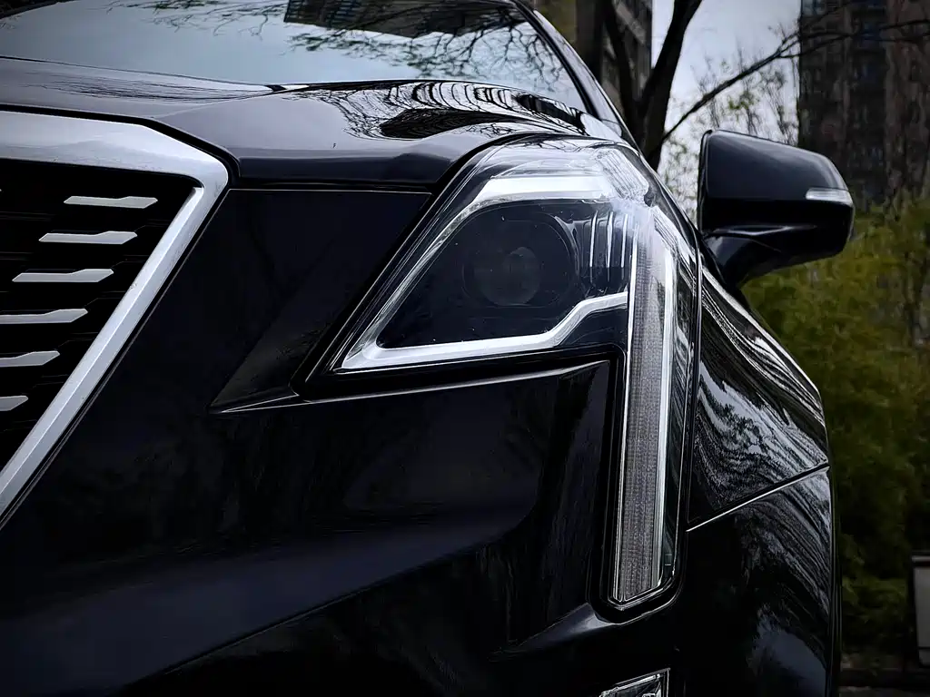 Cadillac XT5 2022 — фото 10