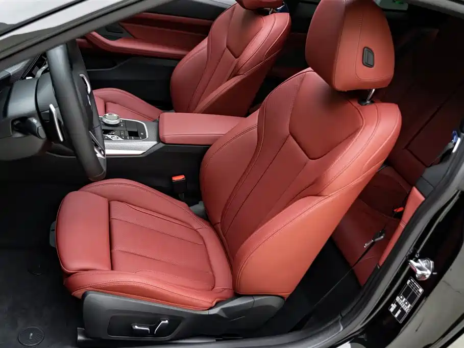 BMW 4 Series 2025 — фото 10