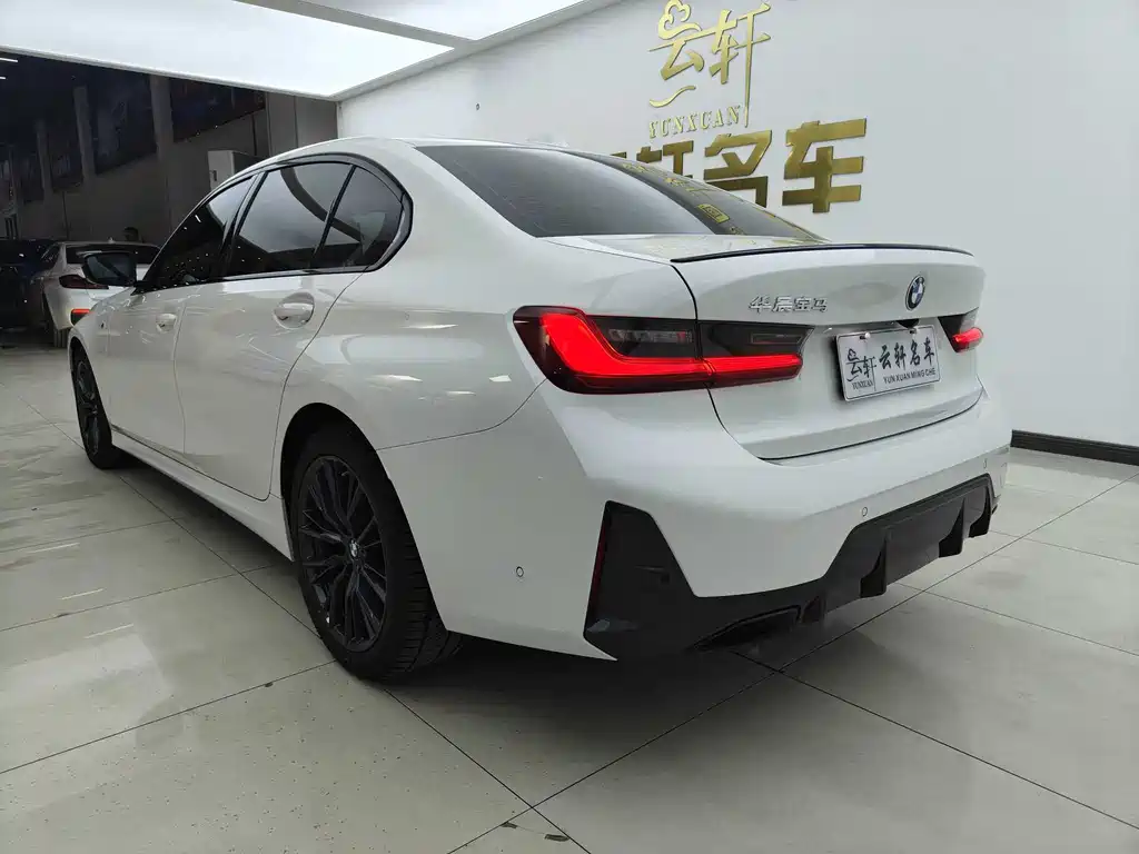 BMW 3 Series 2023 — фото 14