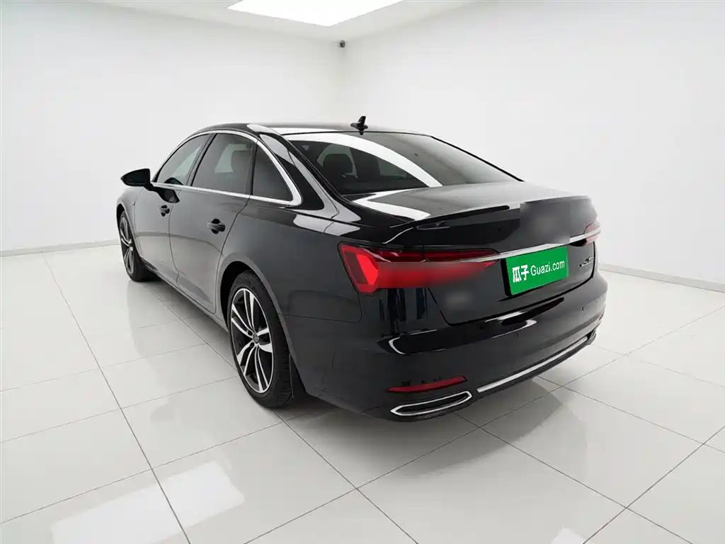 Audi A6L 2021