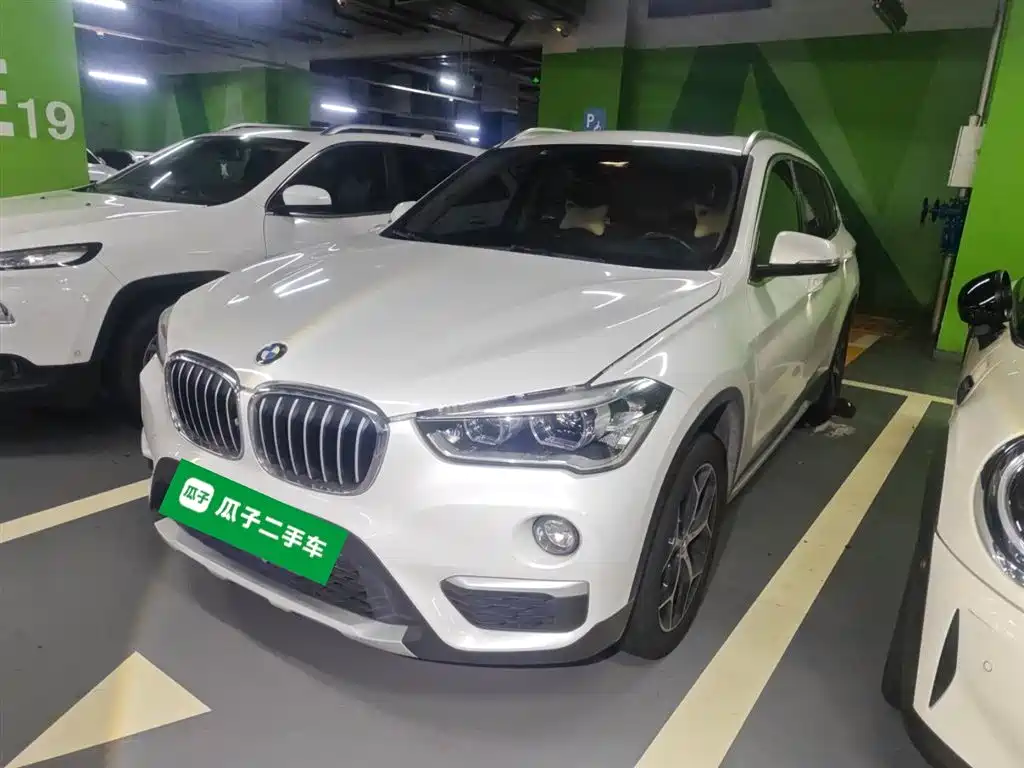 BMW X1 2018 — фото 1