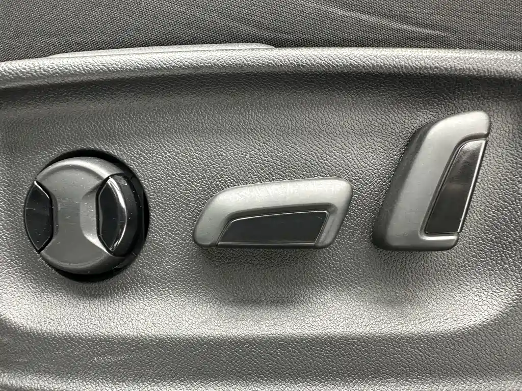 Skoda Korok 2023 — фото 13