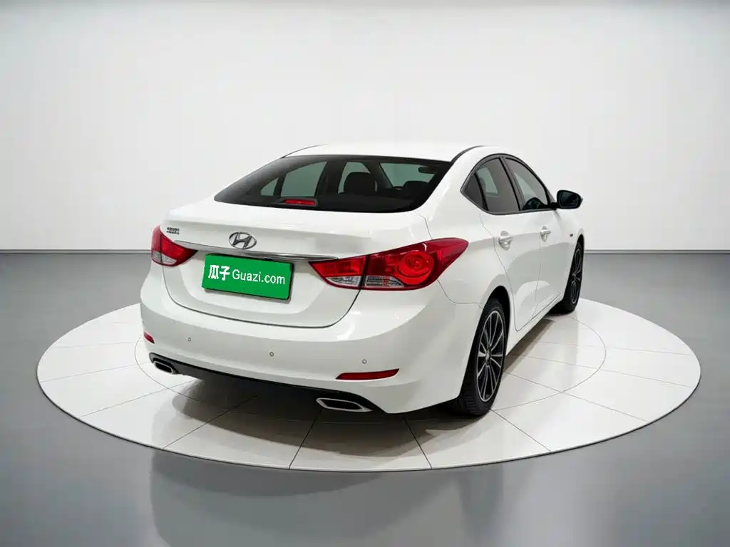 Hyundai Elantra Langdong 2014