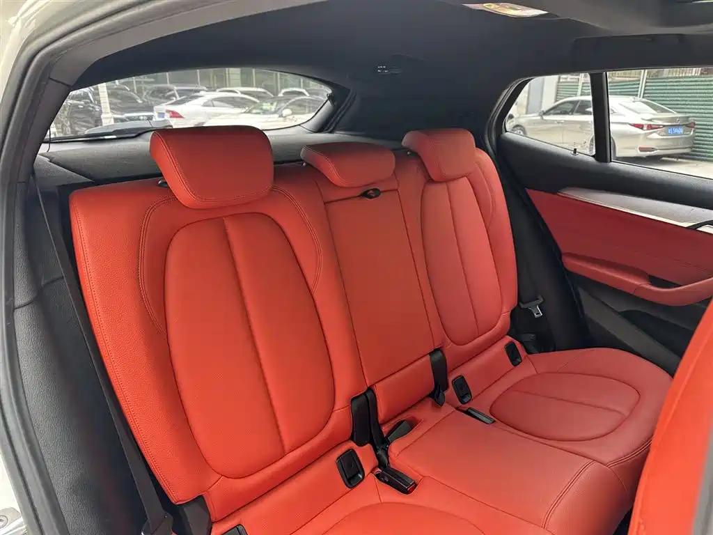 BMW X2 2021 — фото 15