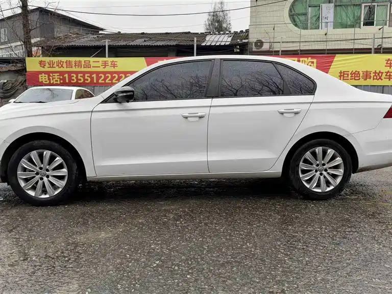 Volkswagen Bora 2022