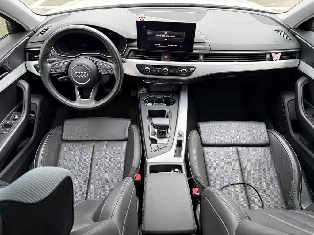 Audi A4L 2020 — фото 11