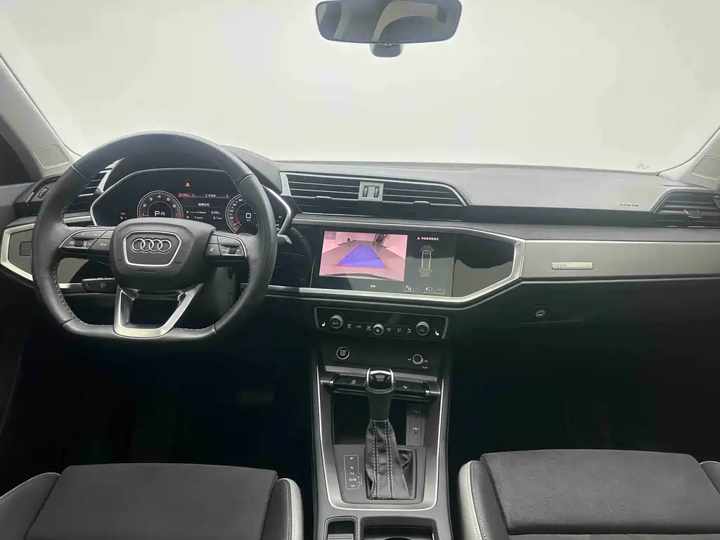 Audi Q3 2022 — фото 15