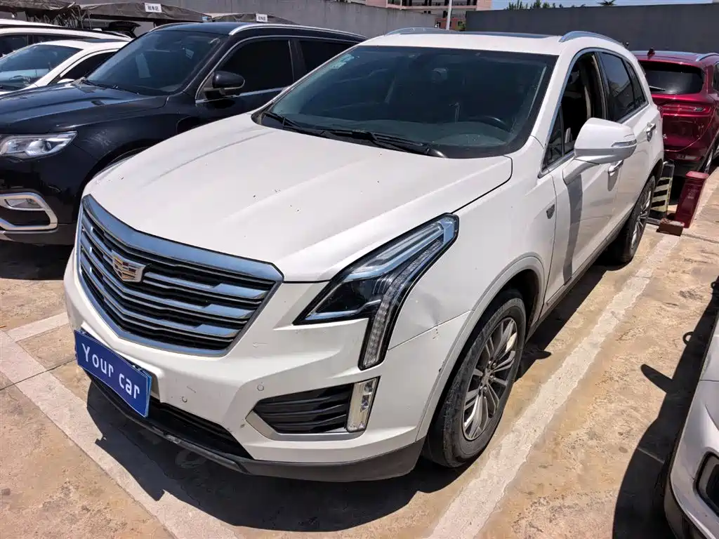 Cadillac XT5 2018 — фото 1