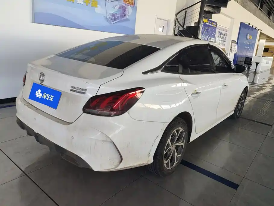 MG MG5 2025