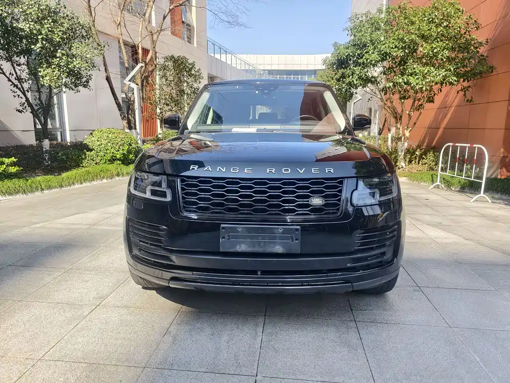 Land Rover Range Rover 2019 — фото 3