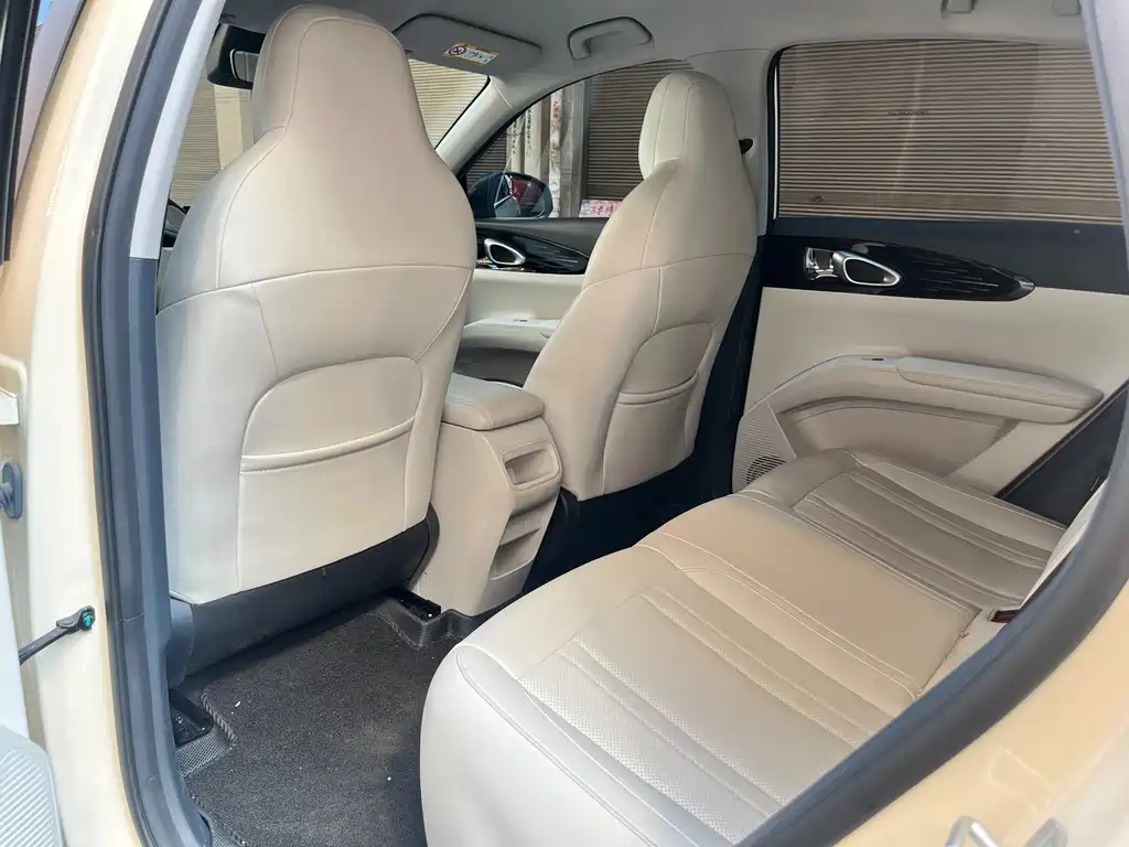 Geely Galaxy Starwish 2025