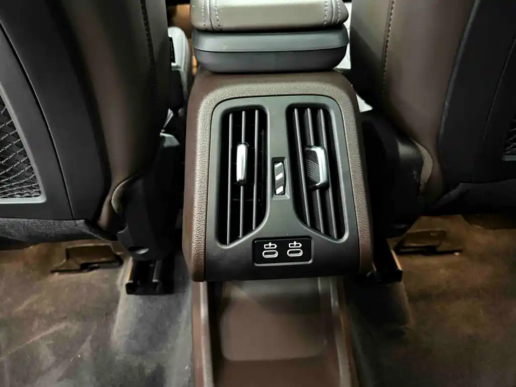 BMW X1 2023 — фото 16
