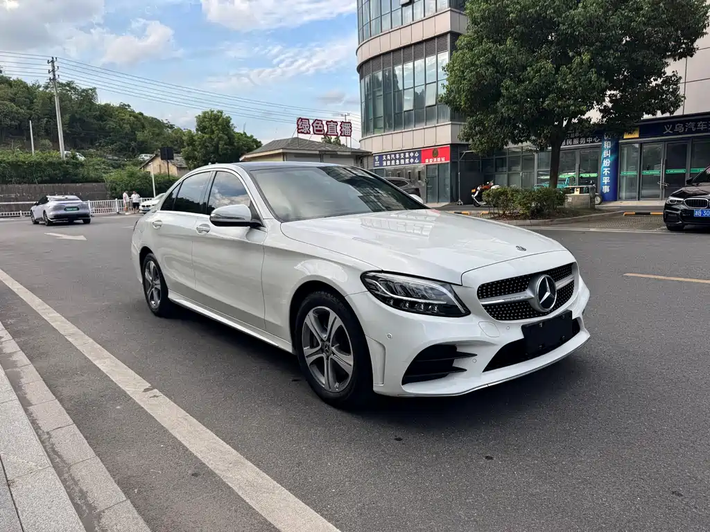 Mercedes-Benz C-Class 2019