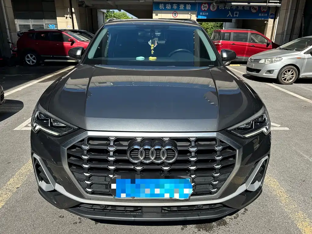 Audi Q3 2022