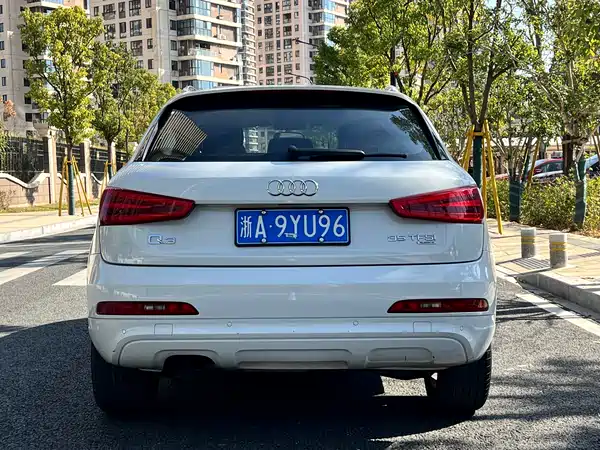 Audi Q3 2013